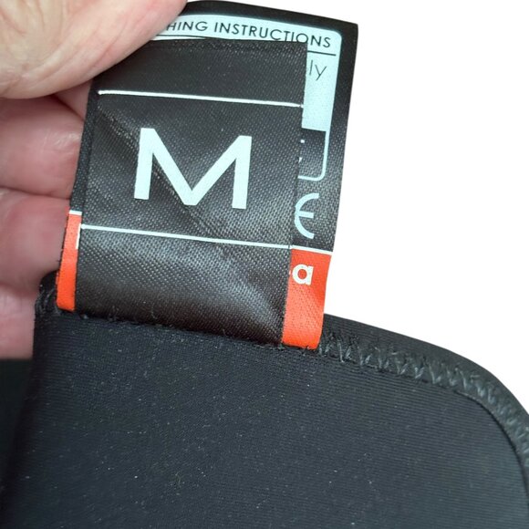 BREG Freestyle OA Knee Brace Left Leg Medial OA Size Medium - Picture 8 of 9